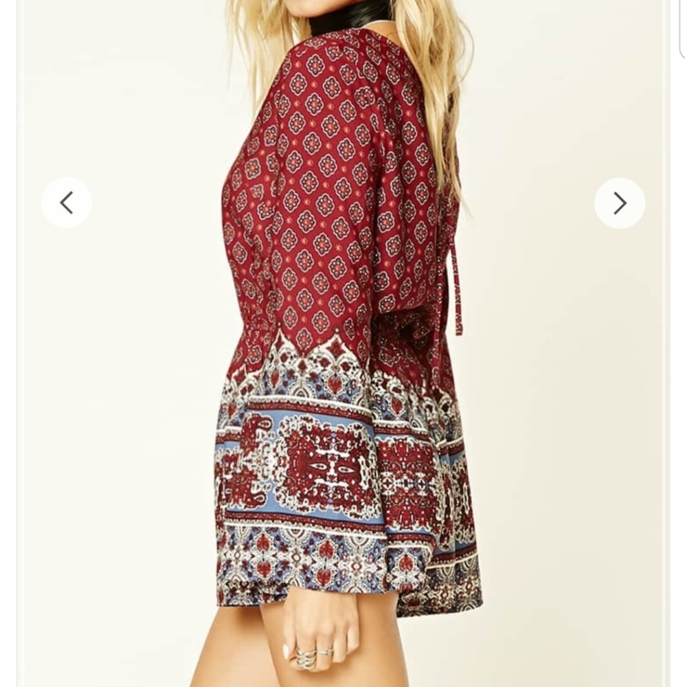 Abstarct Print Romper - Picture 3 of 5